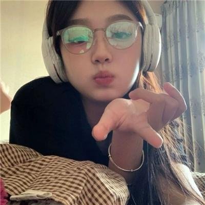 夜晚游玩生活